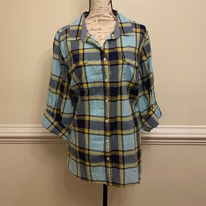 ‼️SALE‼️ St. John’s Bay Woman’s Flannel Shirt